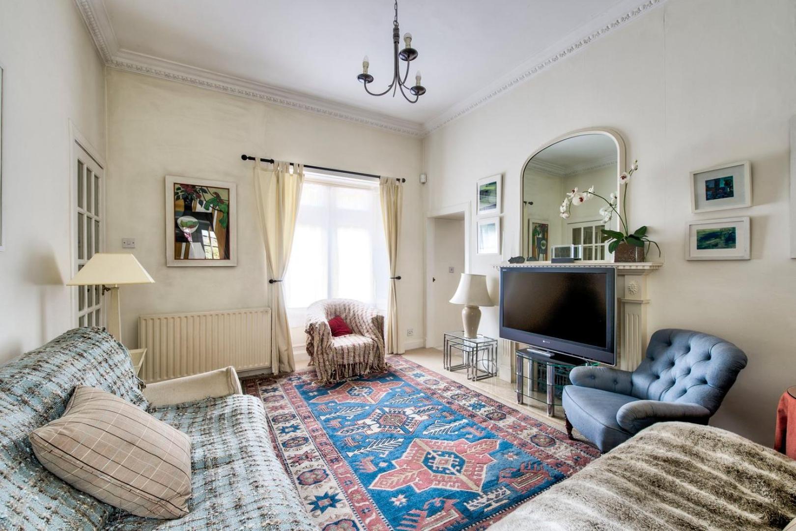 Guestready - Classic Charm Near Holyrood Park Hébergement de vacances *